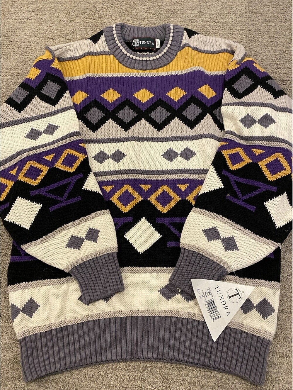 Tundra Sweater Men's Medium Purple Gold Gray Black Colorblock Style M NWT Vtg